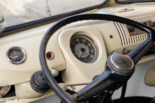 1964 Volkswagen Type 2 Splitscreen Camper In vendita (immagine 34 di 262)