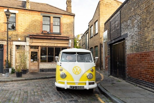 1964 Volkswagen Type 2 Splitscreen Camper In vendita (immagine 6 di 262)