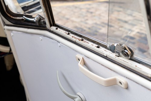 1964 Volkswagen Type 2 Splitscreen Camper In vendita (immagine 94 di 262)