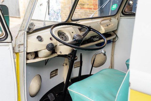 1964 Volkswagen Type 2 Splitscreen Camper In vendita (immagine 36 di 262)