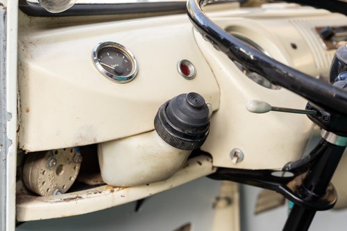 1964 Volkswagen Type 2 Splitscreen Camper In vendita (immagine 51 di 262)