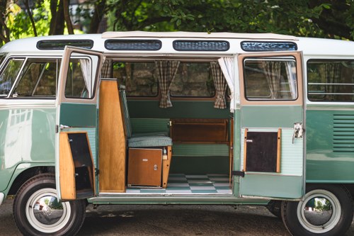 1964 Volkswagen Splitscreen 21 Window Samba Deluxe In vendita (immagine 112 di 148)