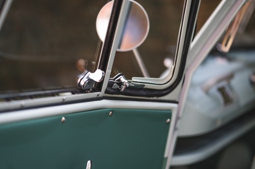 1964 Volkswagen Splitscreen 21 Window Samba Deluxe In vendita (immagine 64 di 148)