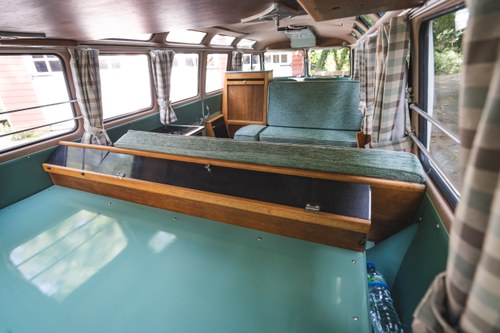 1964 Volkswagen Splitscreen 21 Window Samba Deluxe In vendita (immagine 75 di 148)