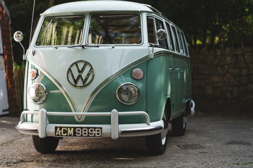 1964 Volkswagen Splitscreen 21 Window Samba Deluxe In vendita (immagine 4 di 148)