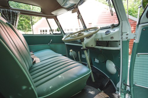 1964 Volkswagen Splitscreen 21 Window Samba Deluxe In vendita (immagine 51 di 148)