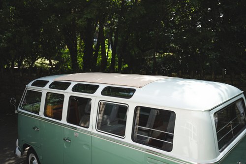 1964 Volkswagen Splitscreen 21 Window Samba Deluxe In vendita (immagine 128 di 148)