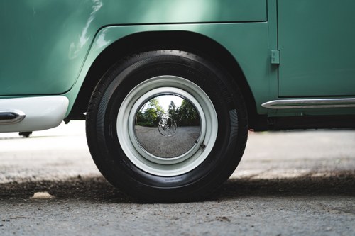 1964 Volkswagen Splitscreen 21 Window Samba Deluxe In vendita (immagine 12 di 148)