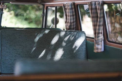 1964 Volkswagen Splitscreen 21 Window Samba Deluxe In vendita (immagine 37 di 148)