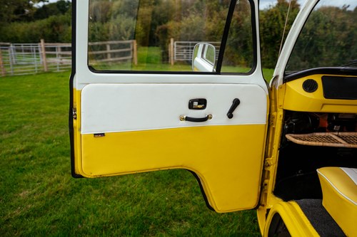 1974 Volkswagen Type 2 T2 Camper Van For Sale (picture 68 of 128)