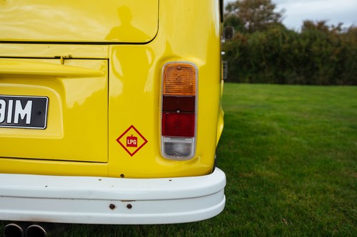 1974 Volkswagen Type 2 T2 Camper Van For Sale (picture 76 of 128)