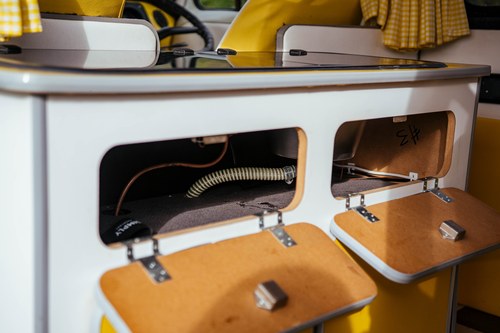 1974 Volkswagen Type 2 T2 Camper Van For Sale (picture 48 of 128)