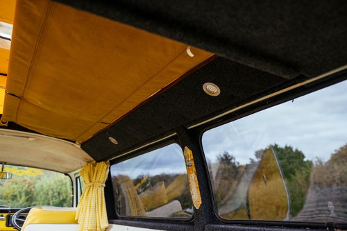 1974 Volkswagen Type 2 T2 Camper Van For Sale (picture 61 of 128)