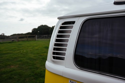 1974 Volkswagen Type 2 T2 Camper Van For Sale (picture 93 of 128)