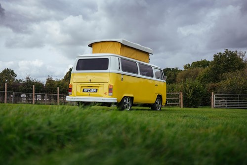 1974 Volkswagen Type 2 T2 Camper Van For Sale (picture 23 of 128)