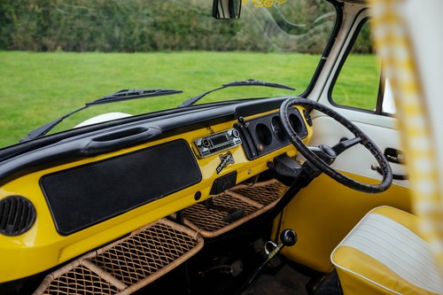 1974 Volkswagen Type 2 T2 Camper Van For Sale (picture 40 of 128)