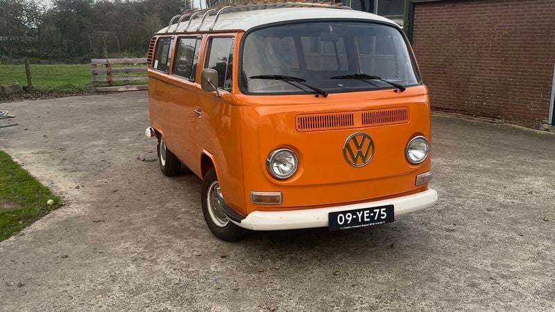 1972 Volkswagen T2B For Sale (picture 1 of 111)