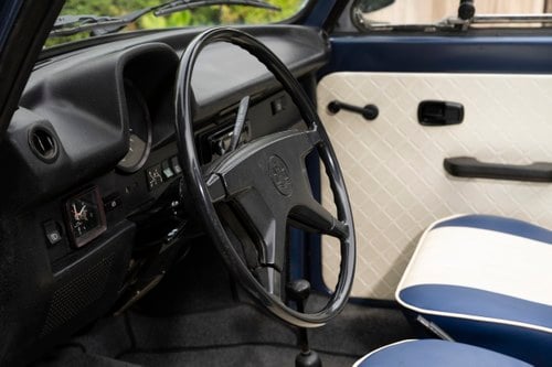 1973 Volkswagen Beetle 1303 Karmann Cabriolet LHD à vendre (picture 31 of 136)