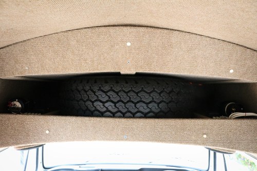 1974 Volkswagen T2 Bay Window Camper For Sale (picture 56 of 123)