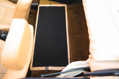 1974 Volkswagen Karmann Ghia 1600 Cabriolet Te koop (foto 39 van 167)