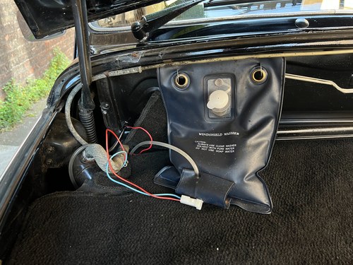 1975 Volkswagen Beetle Karmann Convertible zum Verkauf (Bild 168 von 198)