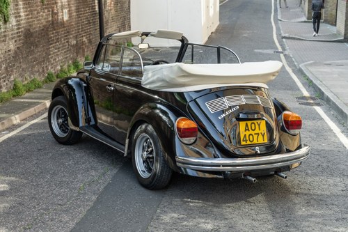 1975 Volkswagen Beetle Karmann Convertible zum Verkauf (Bild 16 von 198)