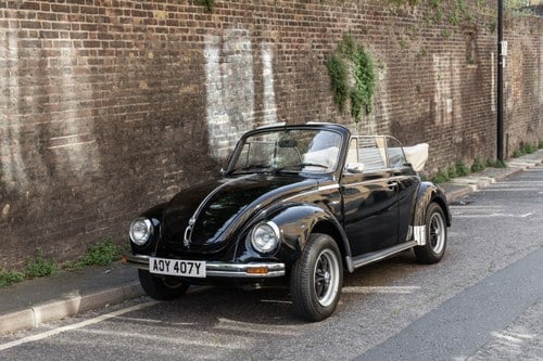 1975 Volkswagen Beetle Karmann Convertible zum Verkauf (Bild 29 von 198)