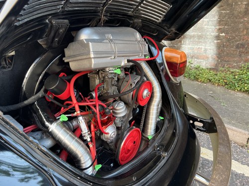 1975 Volkswagen Beetle Karmann Convertible zum Verkauf (Bild 143 von 198)