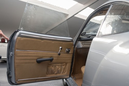 1966 Volkswagen Karmann Ghia Coupe In vendita (immagine 40 di 154)