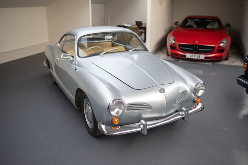 1966 Volkswagen Karmann Ghia Coupe In vendita (immagine 16 di 154)