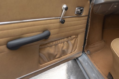 1966 Volkswagen Karmann Ghia Coupe In vendita (immagine 45 di 154)