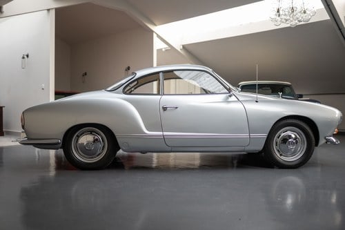 1966 Volkswagen Karmann Ghia Coupe In vendita (immagine 17 di 154)