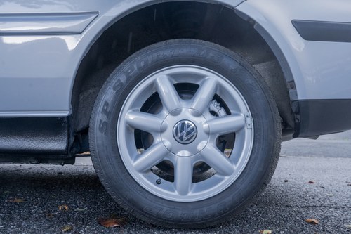 1998 Volkswagen Golf 1.6l Cabriolet SE Karman Auto In vendita (immagine 13 di 128)