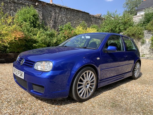 2003 Volkswagen Golf R32 Te koop (foto 38 van 102)