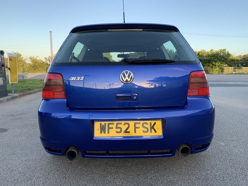 2003 Volkswagen Golf R32 Te koop (foto 8 van 102)