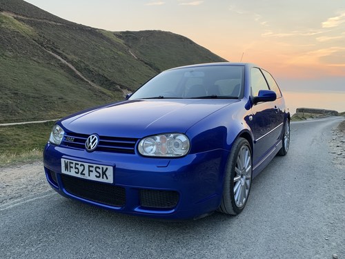 2003 Volkswagen Golf R32 Te koop (foto 37 van 102)