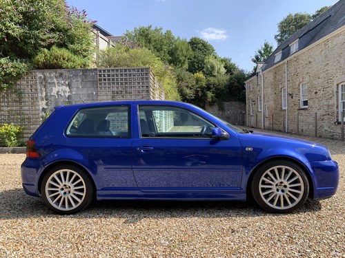 2003 Volkswagen Golf R32 Te koop (foto 41 van 102)