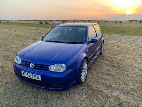 2003 Volkswagen Golf R32 Te koop (foto 27 van 102)