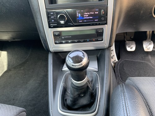 2003 Volkswagen Golf R32 Te koop (foto 61 van 102)