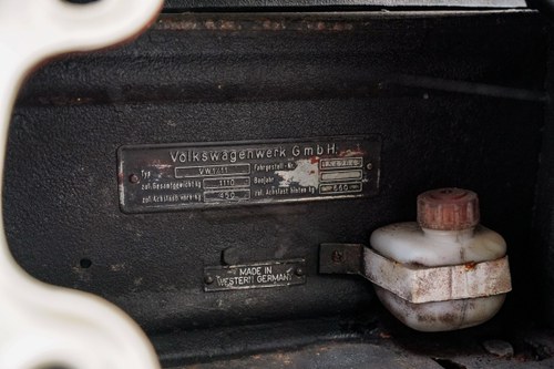 1957 Volkswagen Beetle Deluxe Oval Window Te koop (foto 89 van 191)