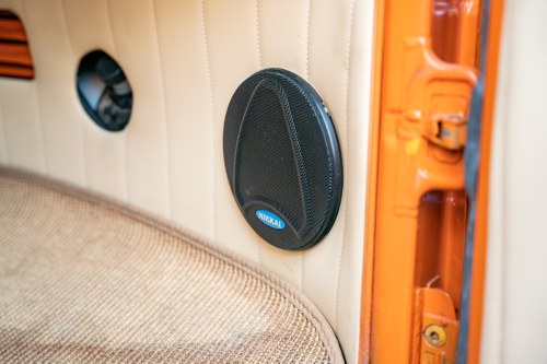 1976 Volkswagen T2 Bay Window Campervan In vendita (immagine 61 di 152)