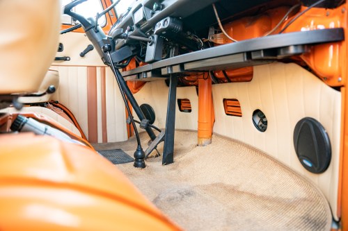 1976 Volkswagen T2 Bay Window Campervan In vendita (immagine 60 di 152)