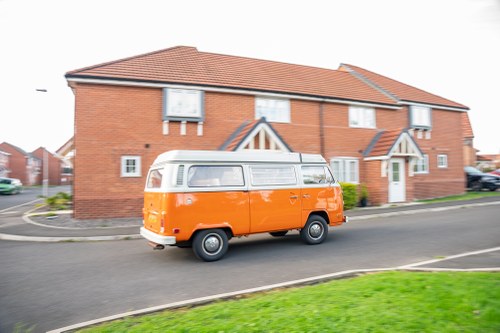 1976 Volkswagen T2 Bay Window Campervan In vendita (immagine 138 di 152)