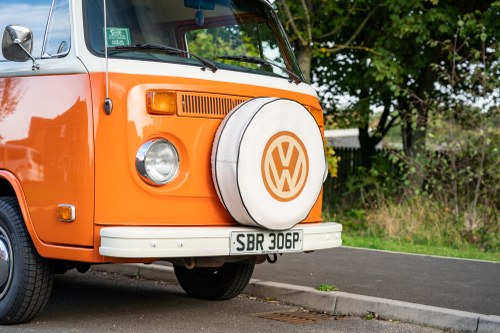1976 Volkswagen T2 Bay Window Campervan In vendita (immagine 92 di 152)
