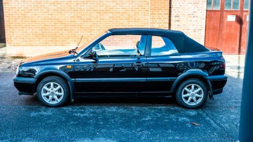 1997 Volkswagen Golf Avantgarde 2.0 Cabriolet Auto For Sale (picture 5 of 178)