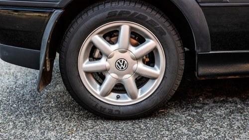 1997 Volkswagen Golf Avantgarde 2.0 Cabriolet Auto For Sale (picture 12 of 178)