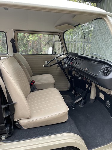 1968 Volkswagen Bay Window Camper For Sale (picture 26 of 42)