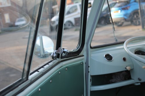 1964 Volkswagen Split Screen Camper zum Verkauf (Bild 26 von 125)