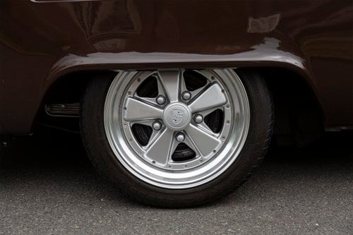 1976 Volkswagen Bay Window Crew Cab Pick Up zum Verkauf (Bild 18 von 139)