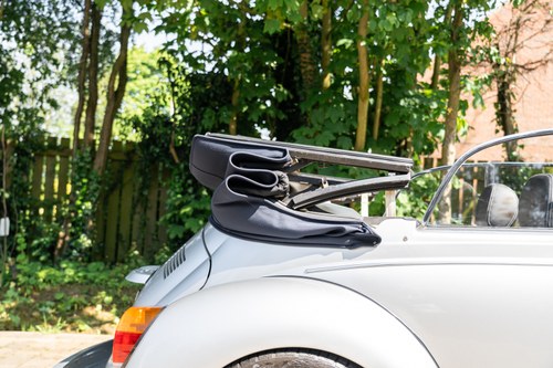 1977 Volkswagen Beetle 1303LS Karmann Cabriolet For Sale (picture 117 of 145)